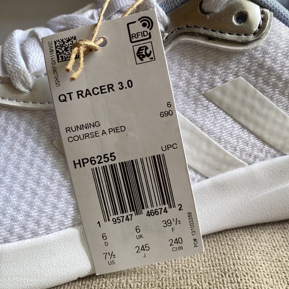 ADIDAS QT RACER 3.0 - Picture 3 of 9